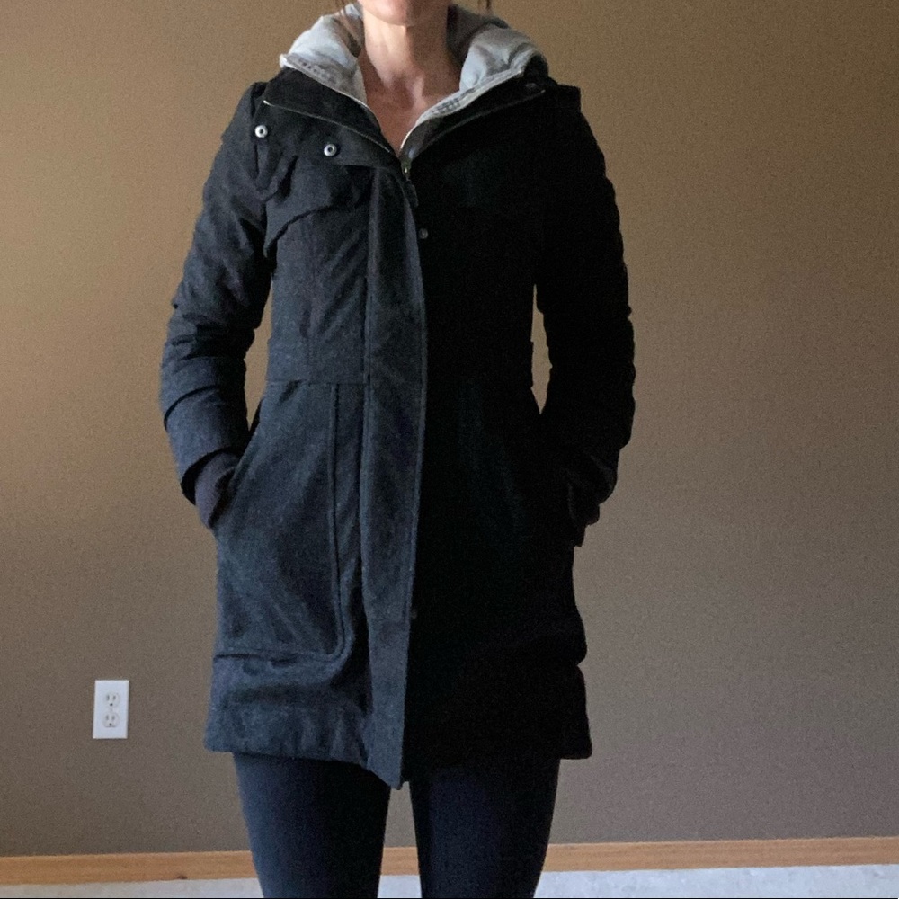 Three stones jacket